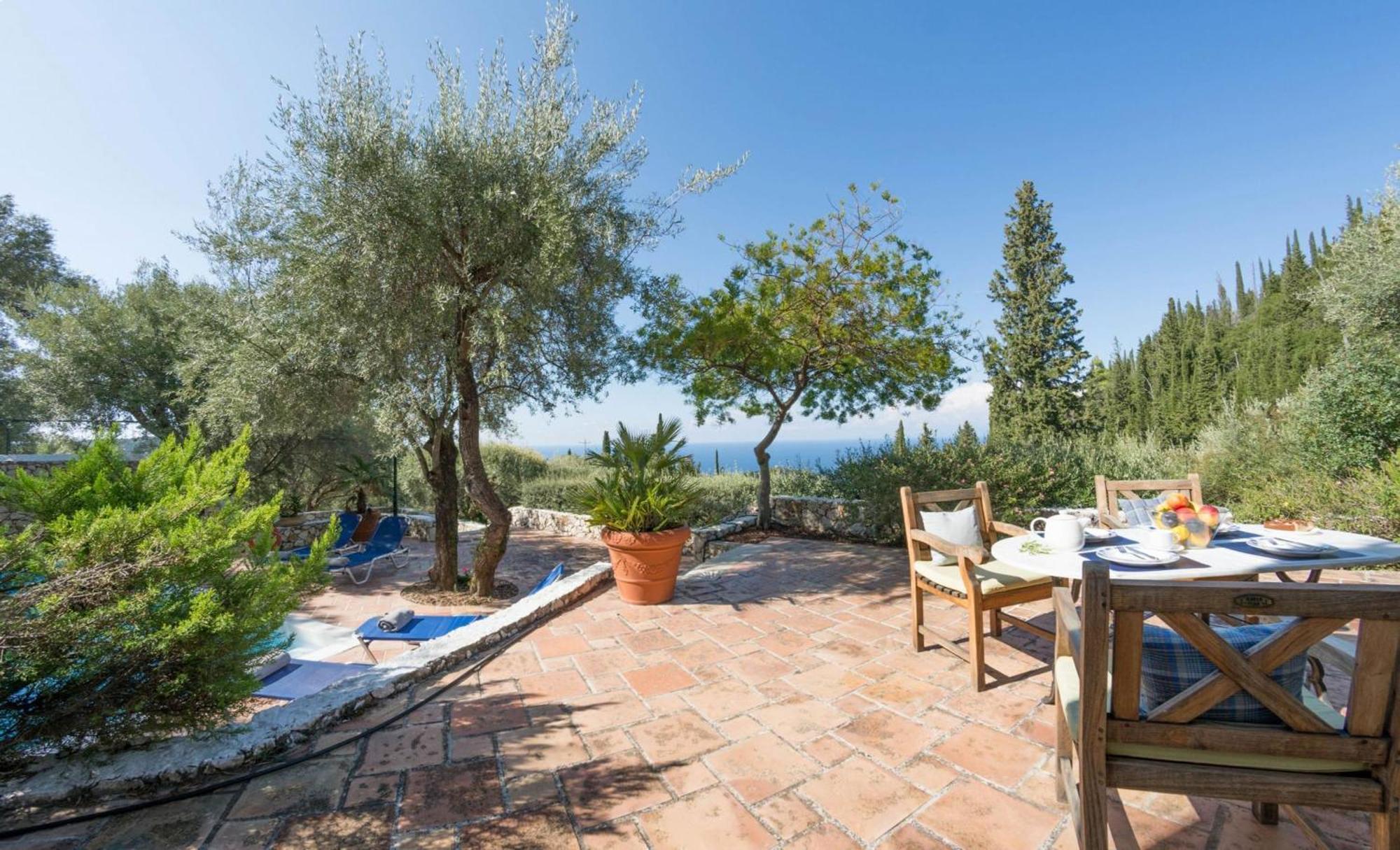 Agios Nikitas Villas Екстериор снимка