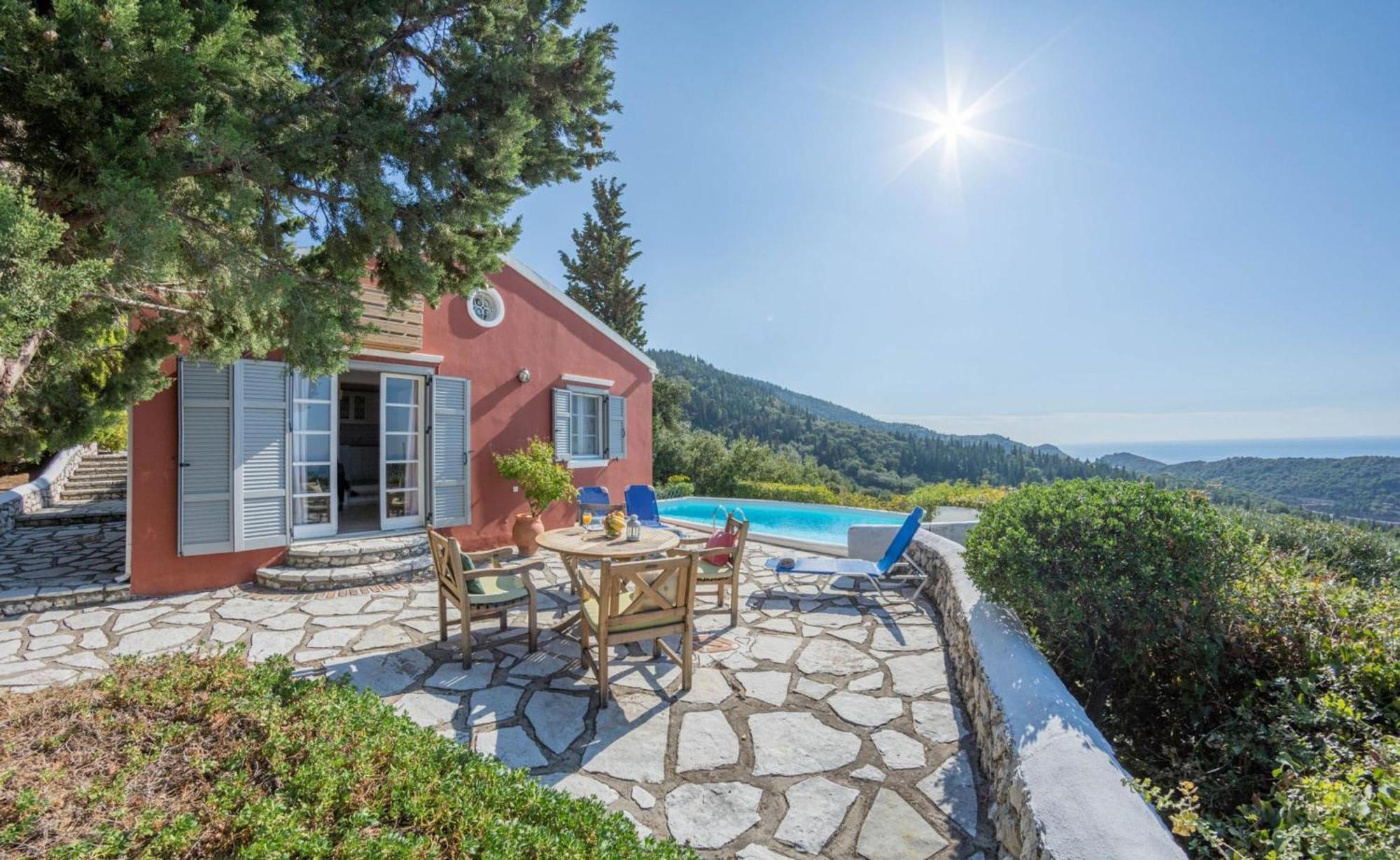 Agios Nikitas Villas Екстериор снимка