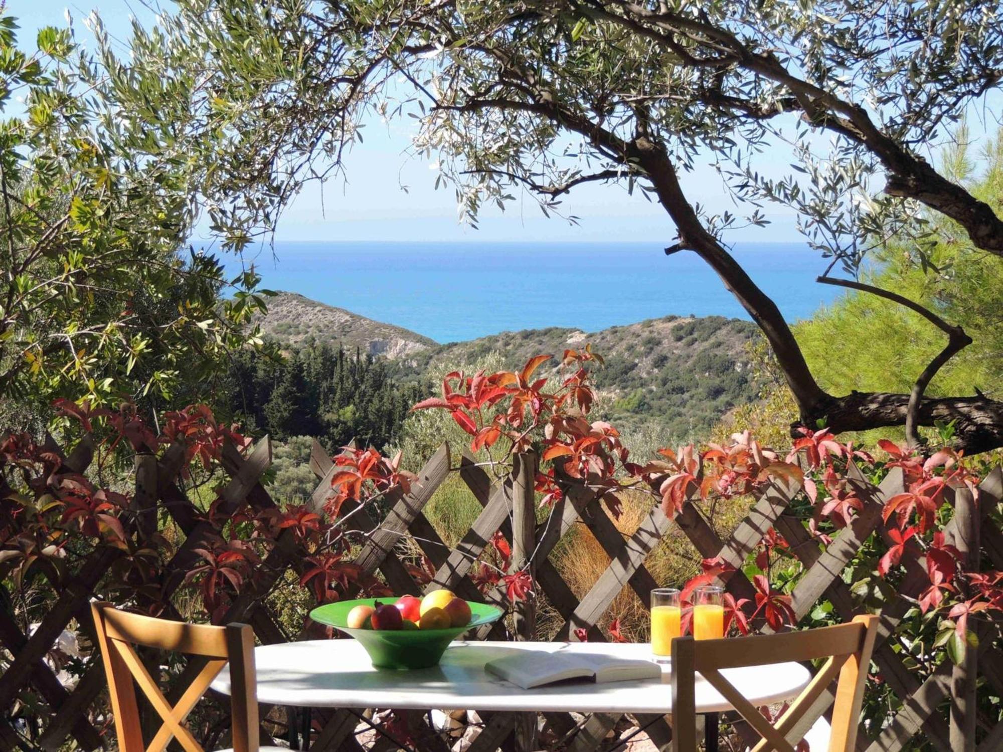 Agios Nikitas Villas Екстериор снимка