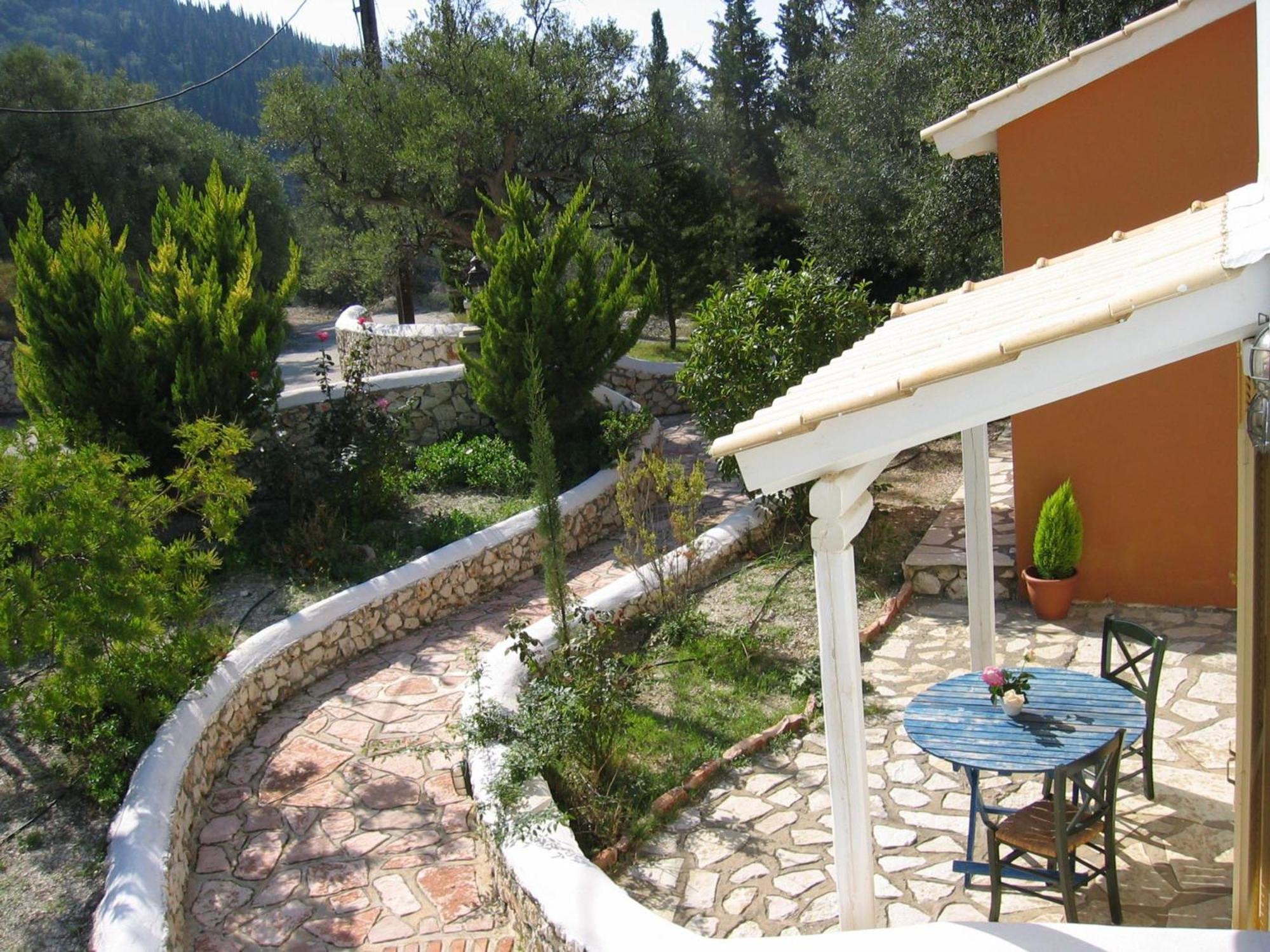 Agios Nikitas Villas Екстериор снимка